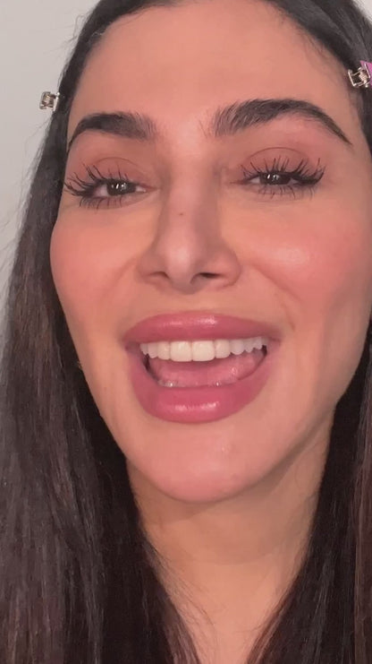HUDA BEAUTY MASCARA 1 COAT WOW!